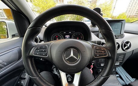 Mercedes-Benz B-Класс, 2016 год, 1 820 000 рублей, 16 фотография
