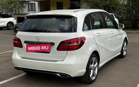 Mercedes-Benz B-Класс, 2016 год, 1 820 000 рублей, 6 фотография