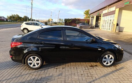 Hyundai Solaris II рестайлинг, 2013 год, 710 000 рублей, 1 фотография