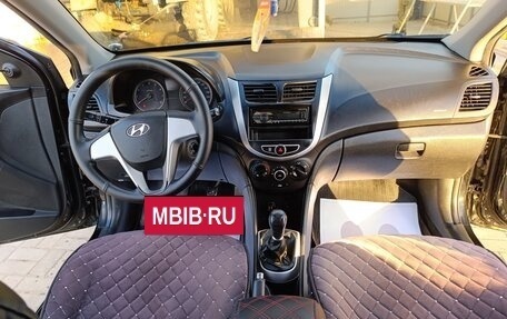 Hyundai Solaris II рестайлинг, 2013 год, 710 000 рублей, 2 фотография
