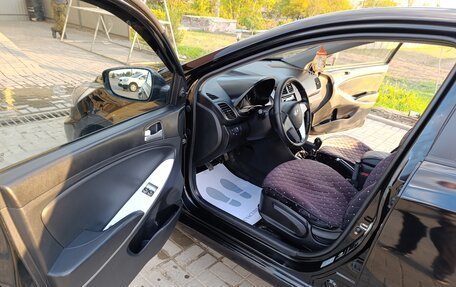 Hyundai Solaris II рестайлинг, 2013 год, 710 000 рублей, 12 фотография