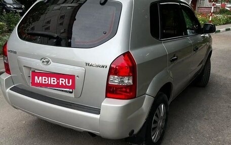 Hyundai Tucson III, 2008 год, 890 000 рублей, 5 фотография