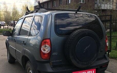 Chevrolet Niva I рестайлинг, 2011 год, 499 000 рублей, 4 фотография