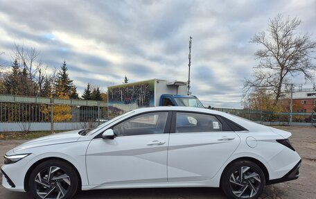 Hyundai Elantra, 2024 год, 2 650 000 рублей, 5 фотография