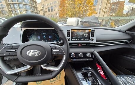 Hyundai Elantra, 2024 год, 2 650 000 рублей, 13 фотография