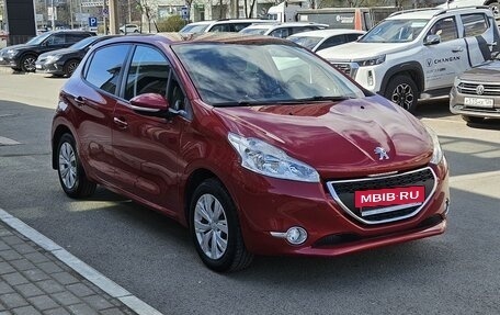 Peugeot 208 II, 2014 год, 649 000 рублей, 3 фотография