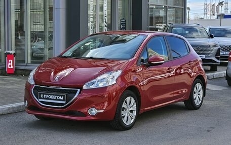 Peugeot 208 II, 2014 год, 649 000 рублей, 5 фотография