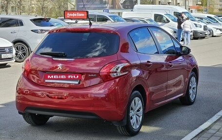 Peugeot 208 II, 2014 год, 649 000 рублей, 6 фотография