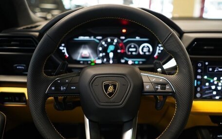 Lamborghini Urus I, 2025 год, 55 000 000 рублей, 10 фотография