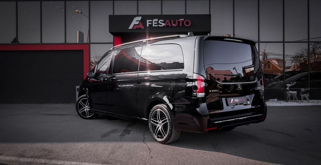 Mercedes-Benz V-Класс, 2024 год, 15 490 000 рублей, 3 фотография
