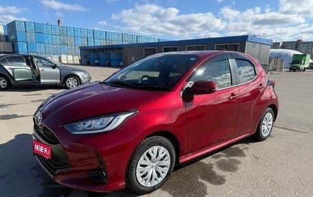 Toyota Yaris, 2020 год, 1 950 000 рублей, 1 фотография