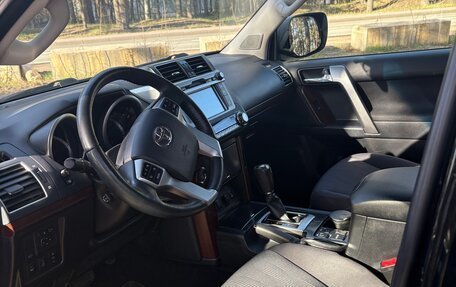 Toyota Land Cruiser Prado 150 рестайлинг 2, 2015 год, 3 895 000 рублей, 15 фотография