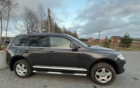 Volkswagen Touareg III, 2007 год, 1 350 000 рублей, 3 фотография
