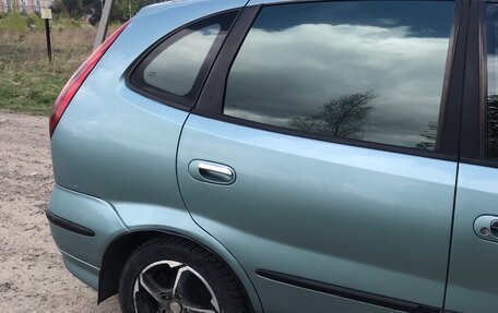 Nissan Almera Tino i, 2001 год, 250 000 рублей, 6 фотография