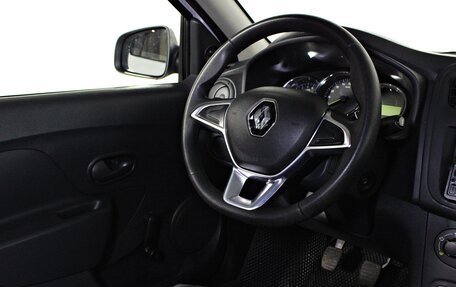Renault Logan II, 2019 год, 867 000 рублей, 13 фотография