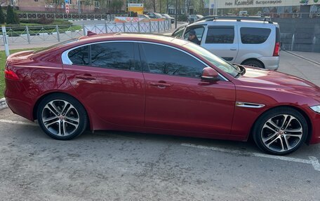 Jaguar XE I рестайлинг, 2015 год, 1 950 000 рублей, 7 фотография