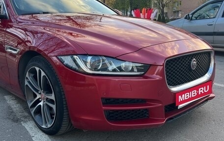 Jaguar XE I рестайлинг, 2015 год, 1 950 000 рублей, 8 фотография