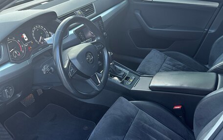 Skoda Superb III рестайлинг, 2017 год, 2 200 000 рублей, 9 фотография