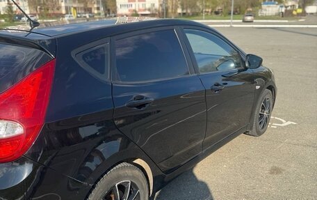 Hyundai Solaris II рестайлинг, 2012 год, 830 000 рублей, 4 фотография