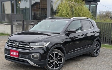 Volkswagen T-Cross I, 2020 год, 1 800 000 рублей, 1 фотография