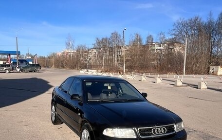 Audi A4, 1999 год, 300 000 рублей, 2 фотография
