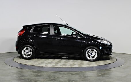 Ford Fiesta, 2016 год, 967 000 рублей, 8 фотография
