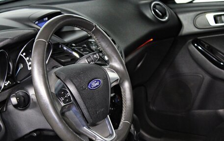 Ford Fiesta, 2016 год, 967 000 рублей, 11 фотография