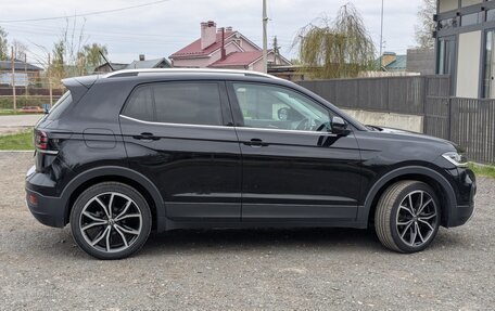 Volkswagen T-Cross I, 2020 год, 1 800 000 рублей, 4 фотография