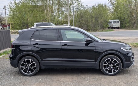 Volkswagen T-Cross I, 2020 год, 1 800 000 рублей, 20 фотография
