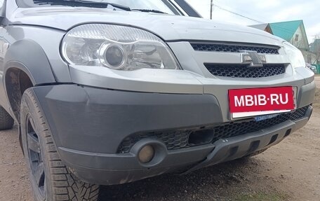 Chevrolet Niva I рестайлинг, 2015 год, 420 000 рублей, 11 фотография
