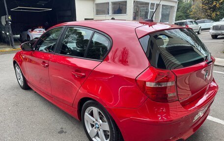 BMW 1 серия, 2010 год, 830 000 рублей, 8 фотография