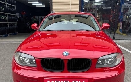BMW 1 серия, 2010 год, 830 000 рублей, 3 фотография