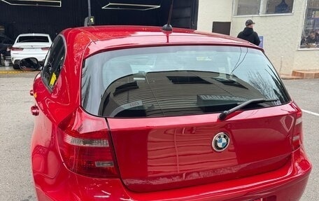 BMW 1 серия, 2010 год, 830 000 рублей, 7 фотография