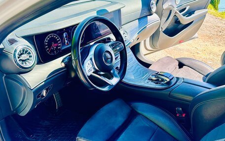 Mercedes-Benz E-Класс, 2019 год, 1 700 000 рублей, 11 фотография