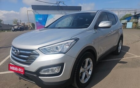 Hyundai Santa Fe III рестайлинг, 2012 год, 2 000 000 рублей, 2 фотография