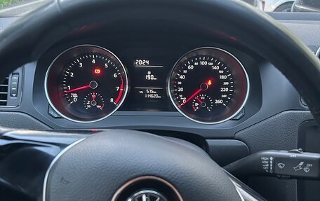 Volkswagen Jetta VI, 2016 год, 1 350 000 рублей, 8 фотография