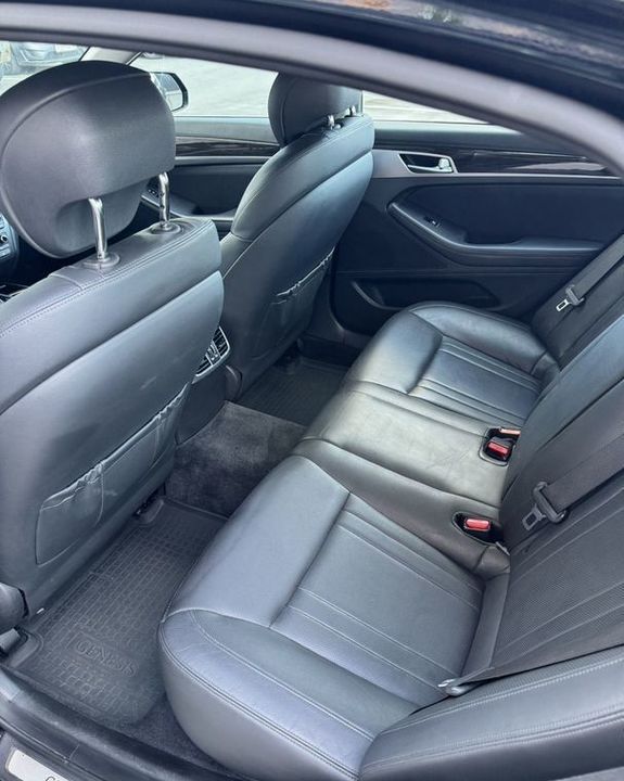 Hyundai Genesis II, 2015 год, 1 870 000 рублей, 9 фотография