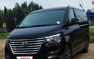Hyundai Grand Starex Grand Starex I рестайлинг 2, 2019 год, 3 799 000 рублей, 1 фотография