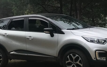 Renault Kaptur I рестайлинг, 2017 год, 1 200 000 рублей, 1 фотография