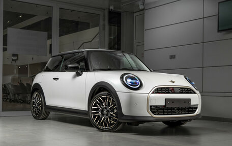 MINI Hatch, 2024 год, 5 800 000 рублей, 1 фотография