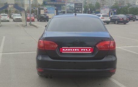 Volkswagen Jetta VI, 2013 год, 1 299 000 рублей, 7 фотография