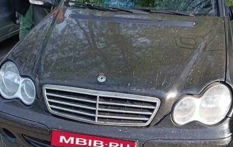 Mercedes-Benz C-Класс, 2000 год, 400 000 рублей, 3 фотография