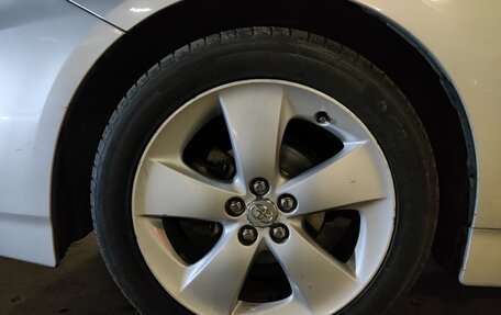 Toyota Prius, 2010 год, 1 000 000 рублей, 13 фотография