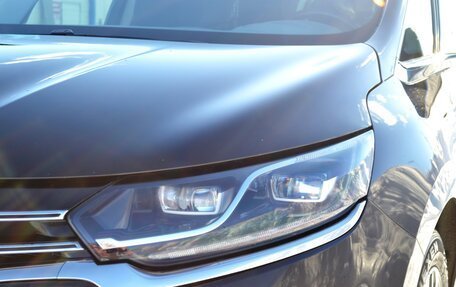 Renault Espace V рестайлинг, 2016 год, 1 799 999 рублей, 17 фотография