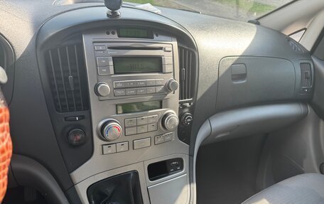 Hyundai Grand Starex Grand Starex I рестайлинг 2, 2011 год, 1 050 000 рублей, 8 фотография