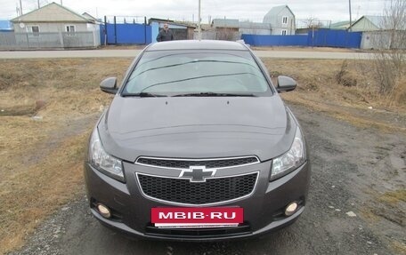Chevrolet Cruze II, 2011 год, 770 000 рублей, 2 фотография