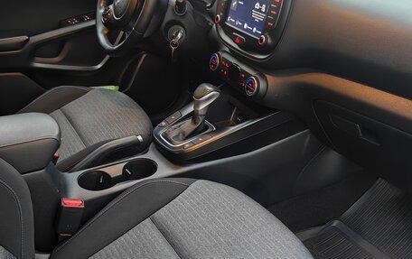 KIA Soul III, 2022 год, 2 350 000 рублей, 9 фотография