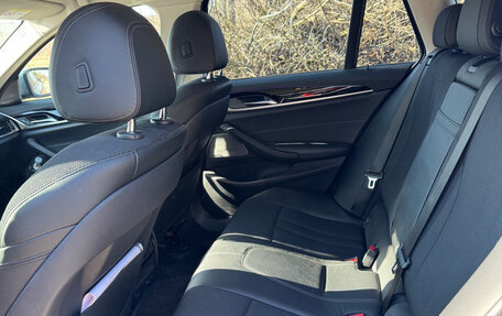 BMW 5 серия, 2018 год, 3 500 000 рублей, 18 фотография