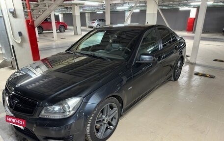 Mercedes-Benz C-Класс, 2011 год, 1 600 000 рублей, 3 фотография