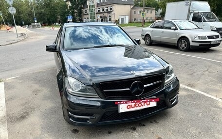 Mercedes-Benz C-Класс, 2011 год, 1 600 000 рублей, 15 фотография